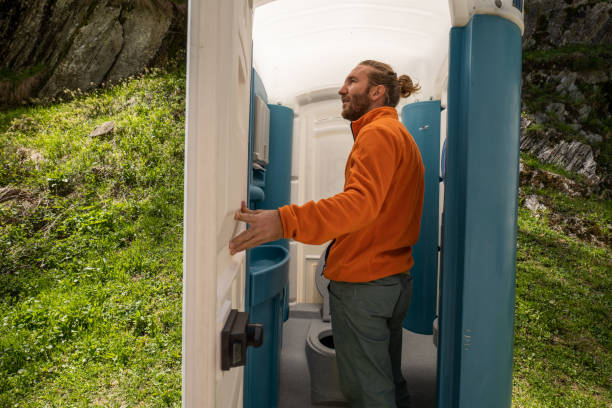 Best Local porta potty services  in Holton, KS